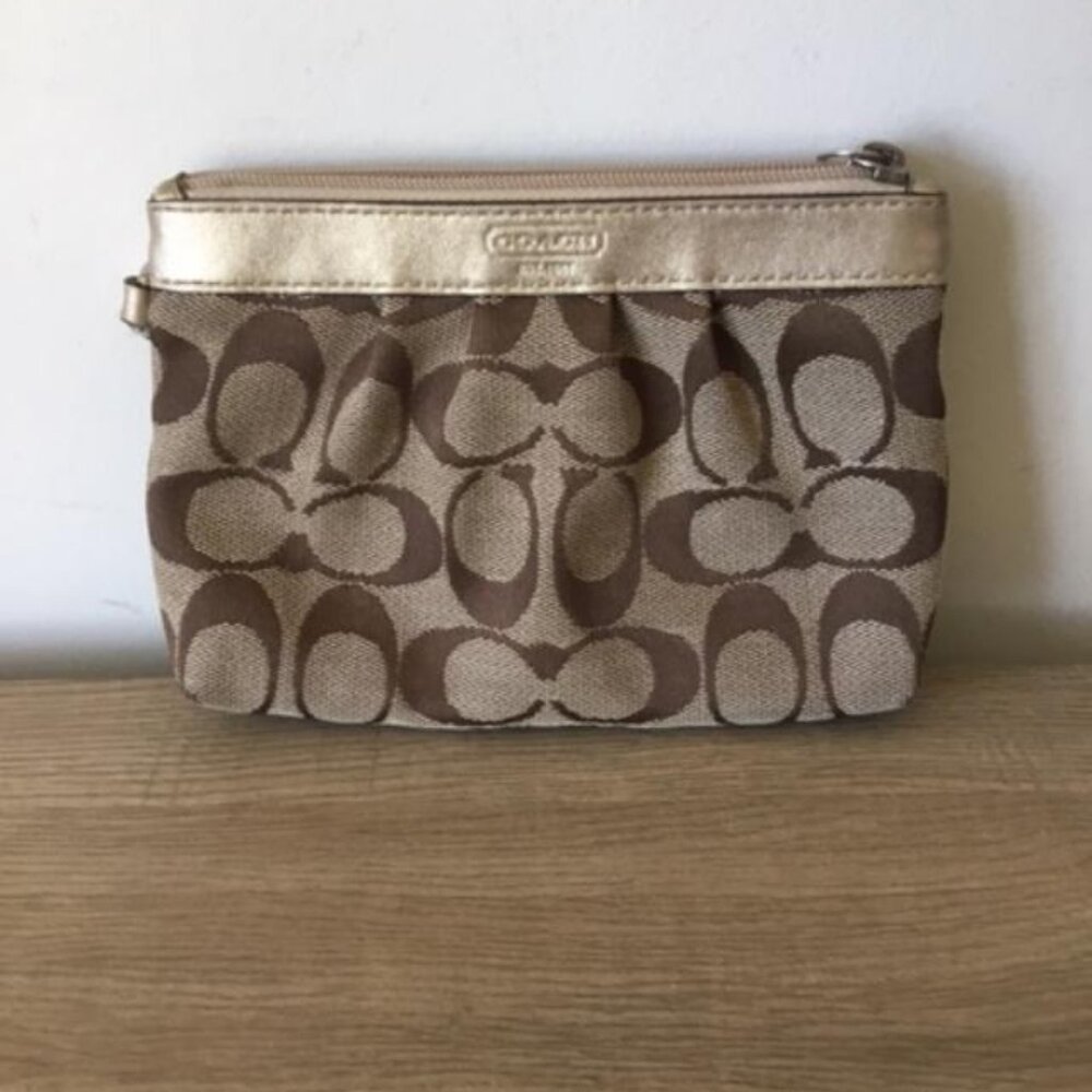 Coach Pleated Wristlet in Khaki and Tan Signature C Jacquard w/Gold Leather Trim - Picture 2 of 10